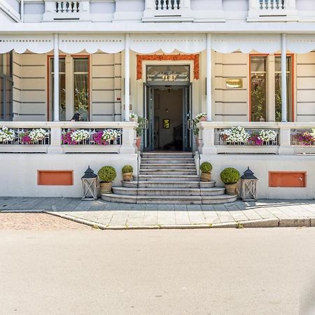 Hotel Rooms Lago Maggiore Вербанія Екстер'єр фото